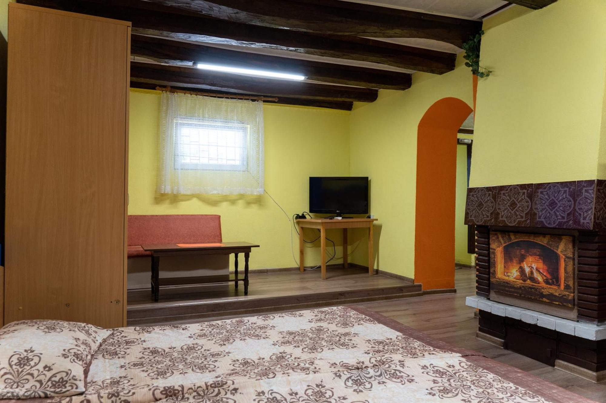 Студио За Четирима "Цвети" Sapareva Banya Exterior photo